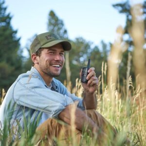Midland T10 X-TALKER Two-Way Radios – 22 Channels – Long Range Walkie-Talkies, 38 Privacy Codes – Best Family Camping Radio – 2 Pack