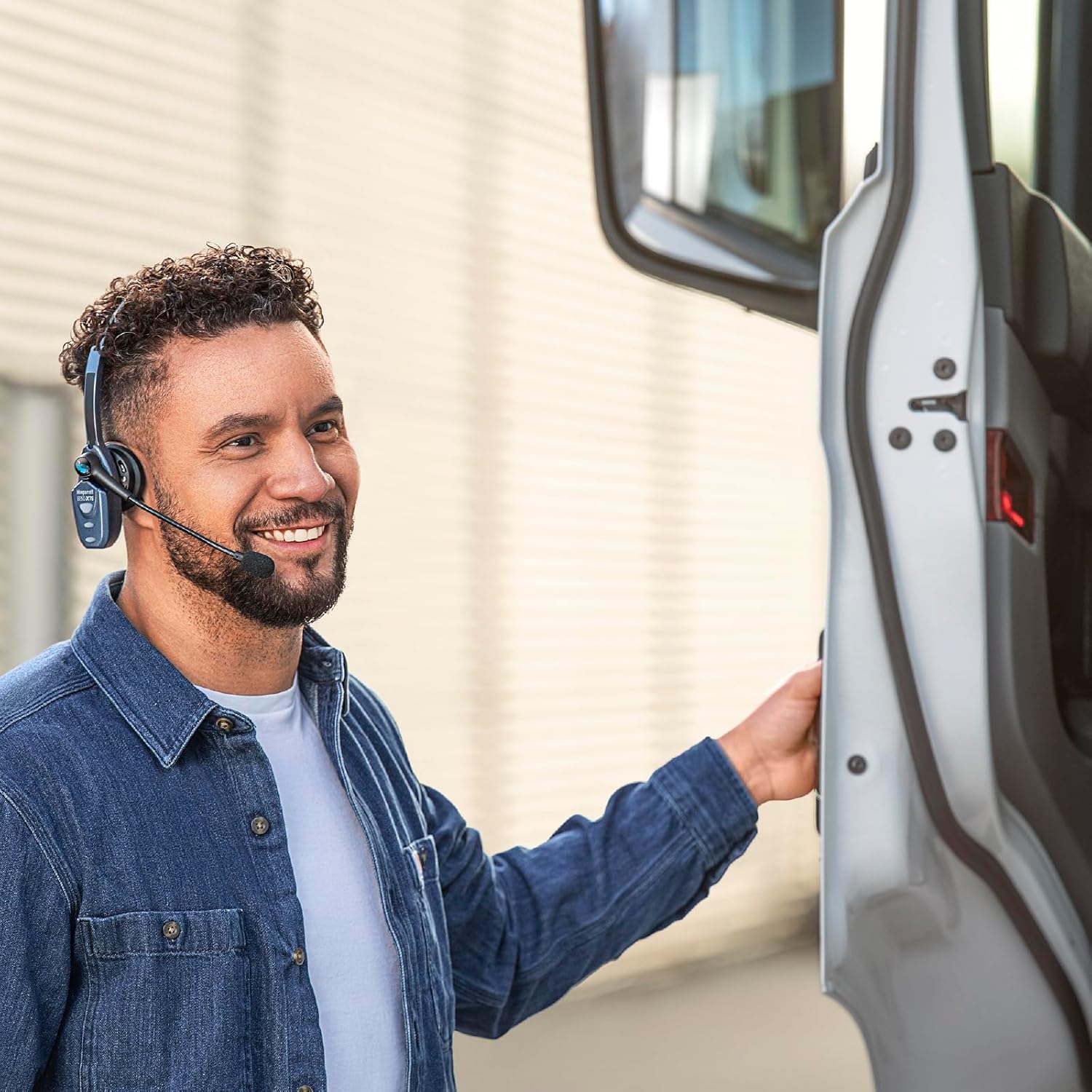 Cobra 75 All Road Wireless CB Radio with BlueParrott B250-XTS Noise Cancelling Bluetooth Headset - Dual-Mode AM/FM, Push to Talk Button Included, Bluetooth Connectivity, Black 8 Cobra 75 All Road Wireless CB Radio with BlueParrott B250-XTS Noise Cancelling Bluetooth Headset - Dual-Mode AM/FM, Push to Talk Button Included, Bluetooth Connectivity, Black - Image 8